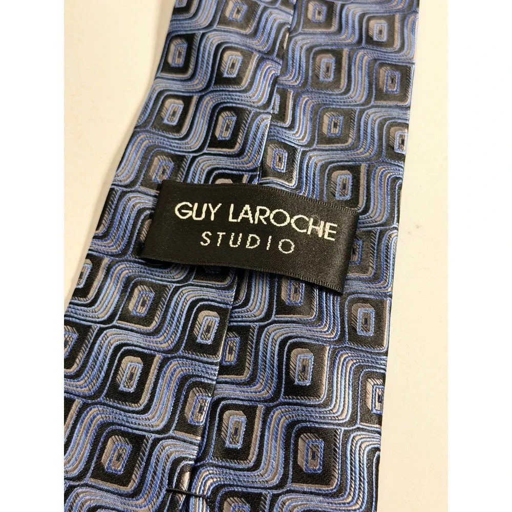 Guy Laroche Studio Necktie Blue Black Geometric Wavy Retro Silk Tall Long Mens